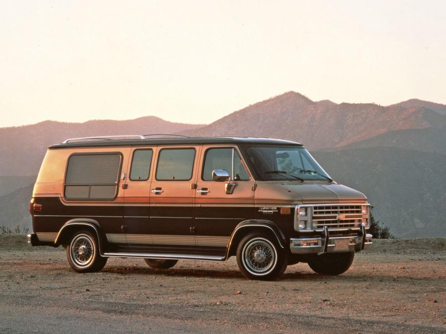  Chevrolet Chevy Van 1988 года  (фото 1 из 1)